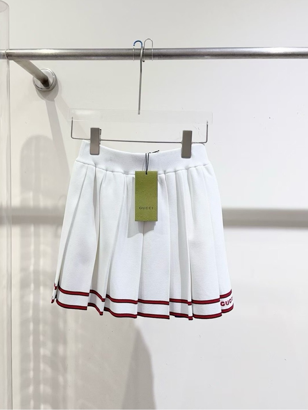 Gucci White Pleated Mini Skirt with Red Trim